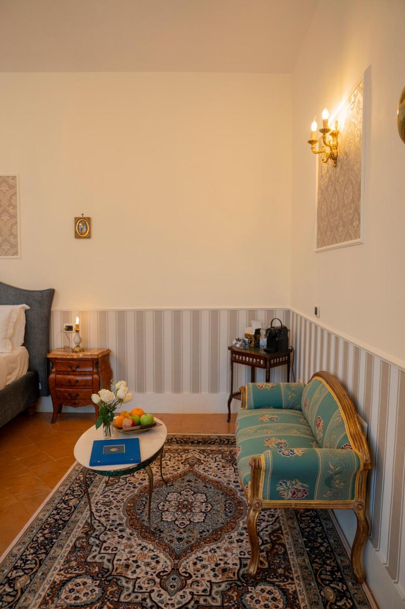 Casa Santangelo Suites Salerno Exterior foto